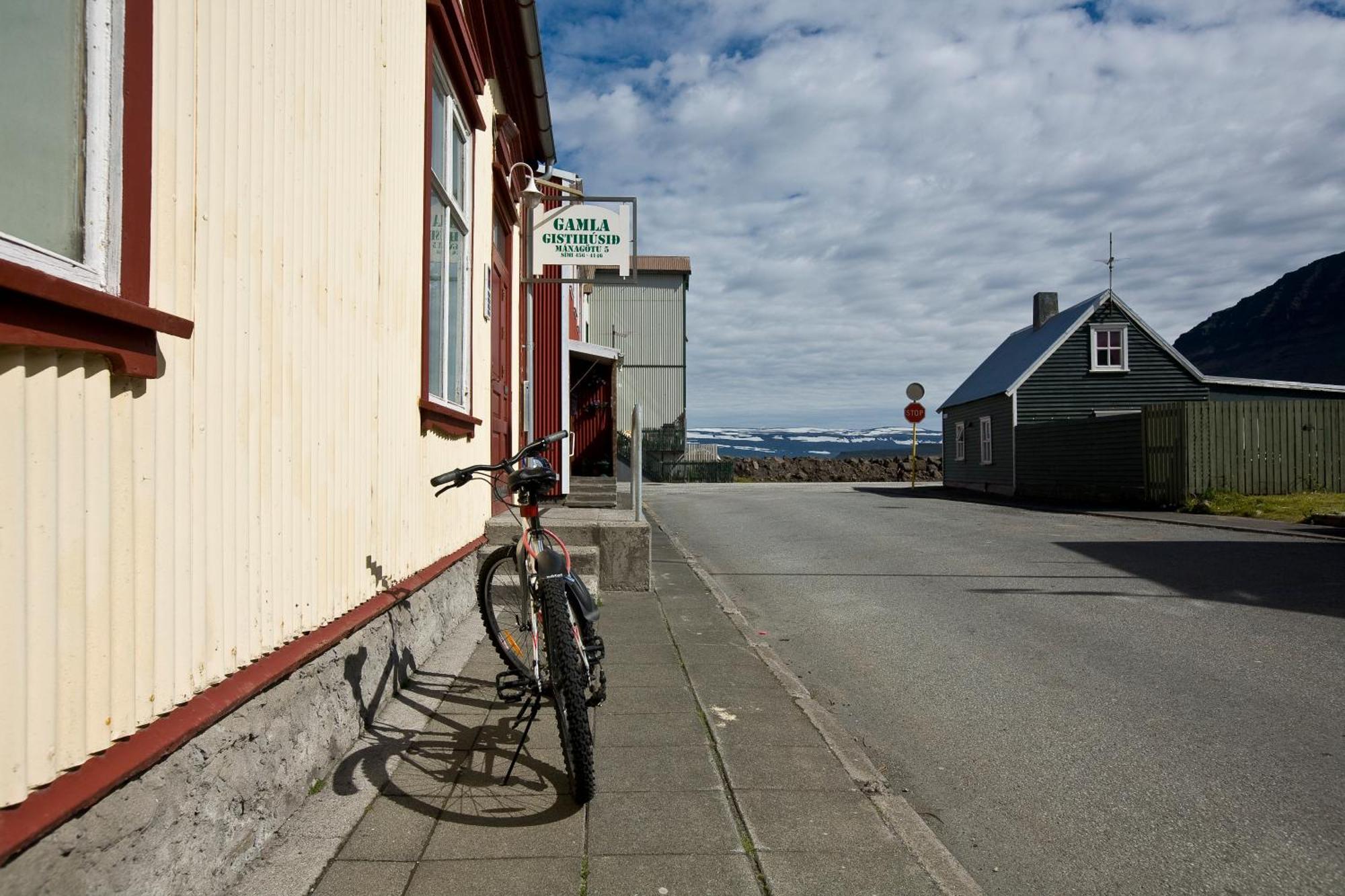 Guesthouse Gamla Ísafjörður Εξωτερικό φωτογραφία